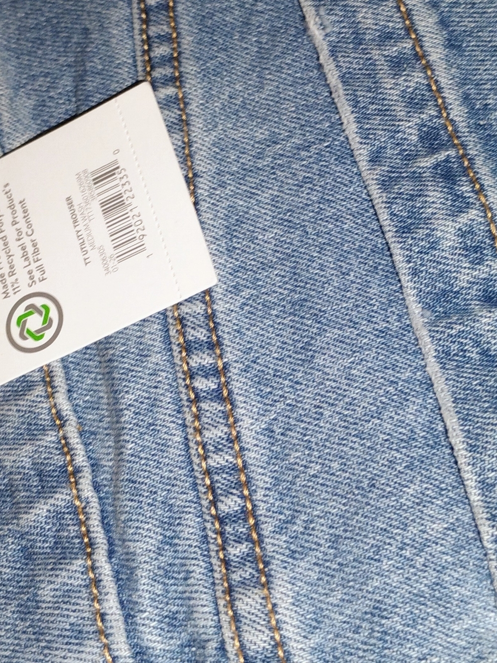 Time and Tru Light Blue Straight-Leg Women’s Jeans - Picture 2 of 2